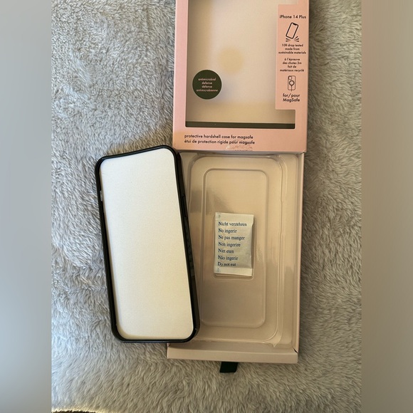 🌟Brand New Kate Spade iPhone 14 Cheetah Phone Case 🌟 - Picture 5 of 7